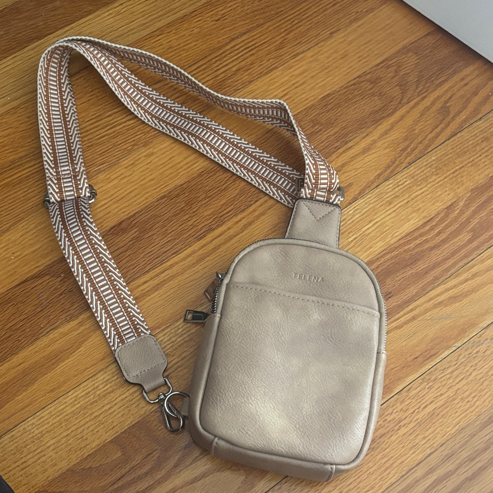 Elegant Beige Belt Bag